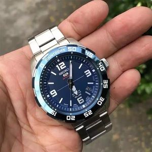 Seiko Mens Luxury Watch